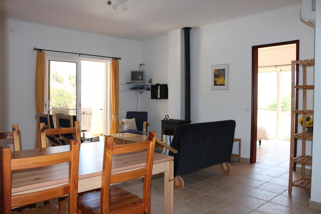 Filhas Do Mar Apartments Salema Zimmer foto